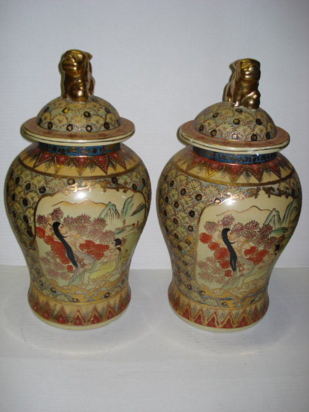 Chinese Vazen met deksel set a 2 (handbeschilderd)